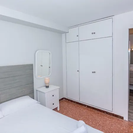 Апартаменты Homeholidaysrentals Douce Сан-Поль-де-Мар